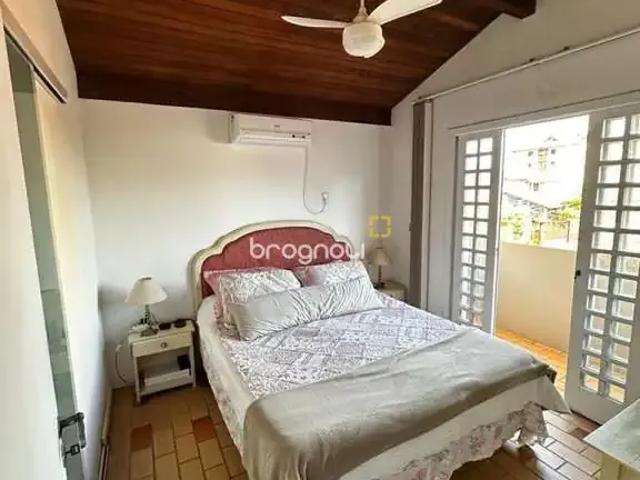 Casa venda em Região Geográfica Imediata de Florianópolis, Desterro