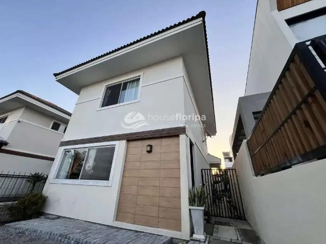 Casa venda em Região Geográfica Imediata de Florianópolis, Desterro