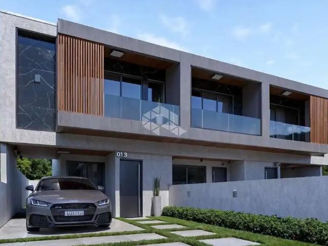 Casa venda em Região Geográfica Imediata de Florianópolis, Desterro