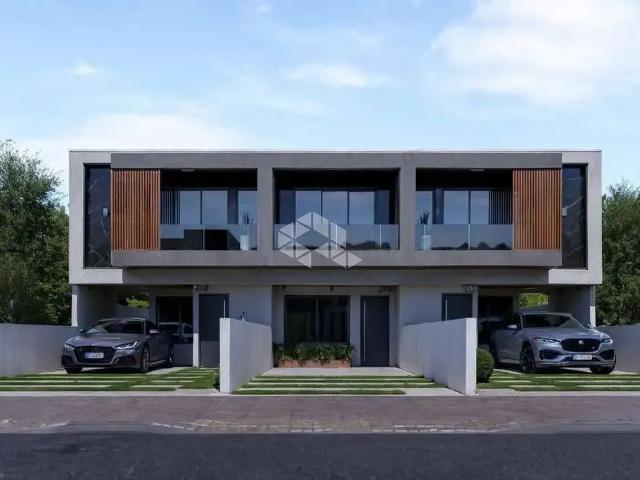 Casa venda em Região Geográfica Imediata de Florianópolis, Desterro