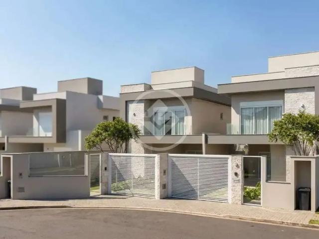 Casa venda em Região Geográfica Imediata de Florianópolis, Desterro
