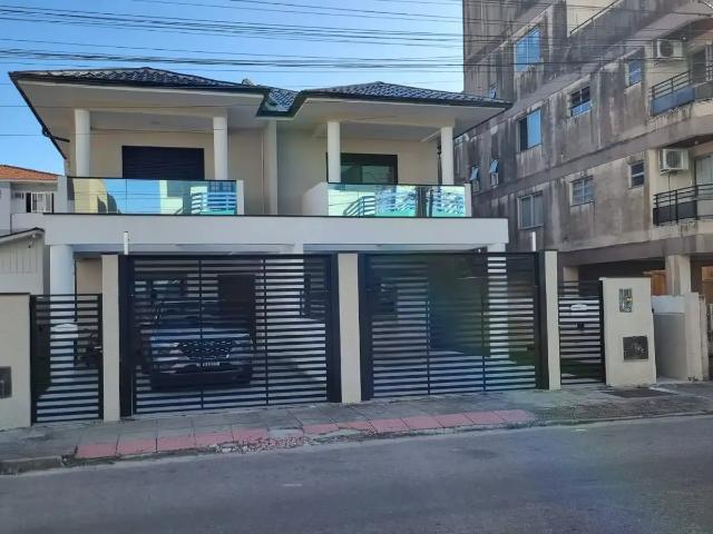 Casa venda em Região Geográfica Imediata de Florianópolis, Desterro