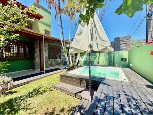 Casa venda em Região Geográfica Imediata de Florianópolis, Desterro