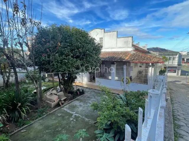 Casa venda em Região Geográfica Imediata de Florianópolis, Desterro