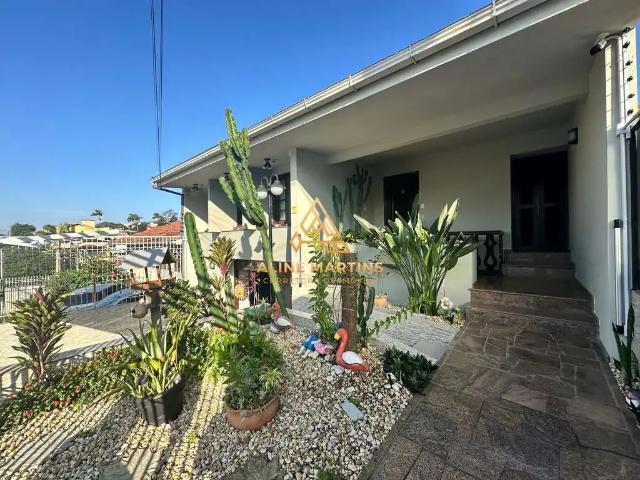 Casa venda em Região Geográfica Imediata de Florianópolis, Desterro