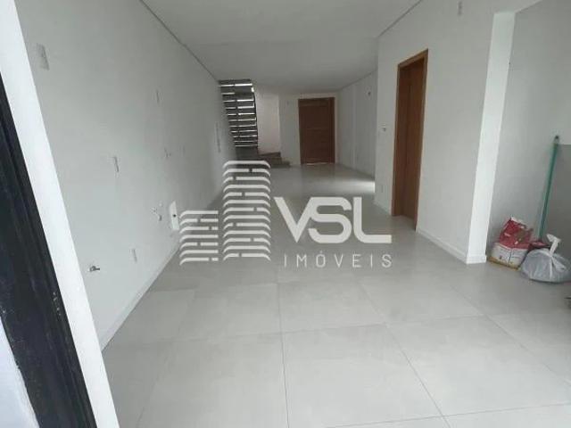 Casa venda em Carianos, Florianópolis