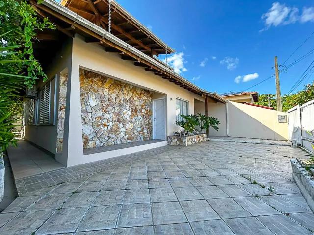 Casa venda em Região Geográfica Imediata de Florianópolis, Desterro
