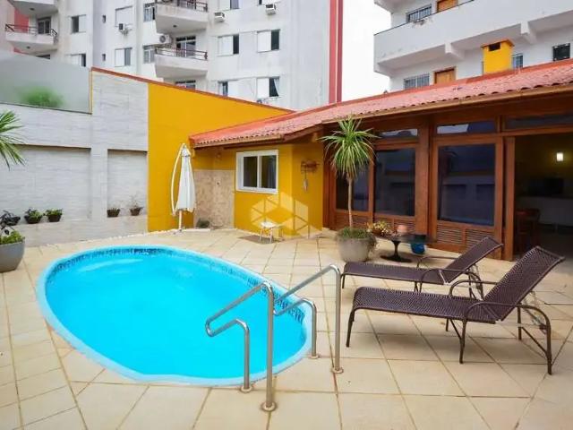 Casa venda em Morro da Cruz, Florianópolis