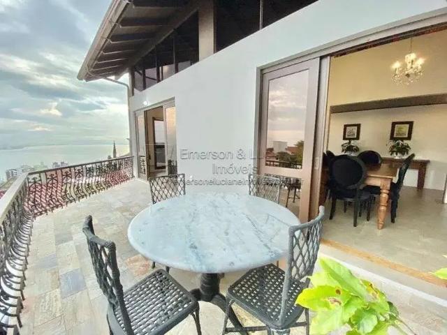 Casa venda em Região Geográfica Imediata de Florianópolis, Desterro
