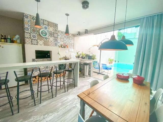 Casa venda em Região Geográfica Imediata de Florianópolis, Desterro