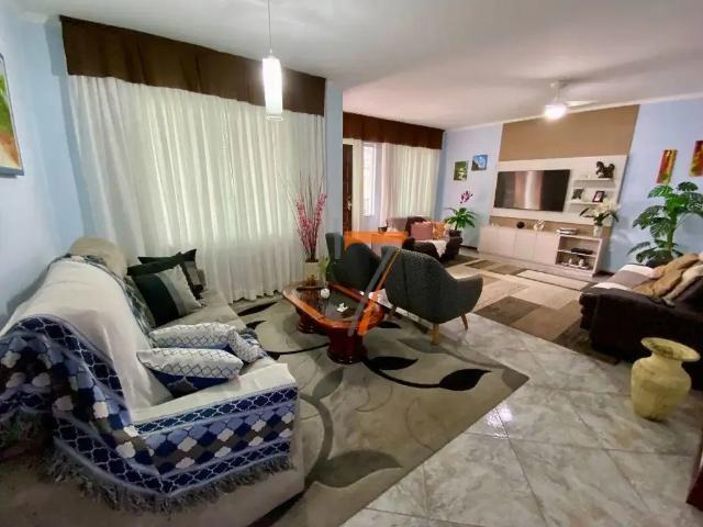 Casa venda em Região Geográfica Imediata de Florianópolis, Desterro