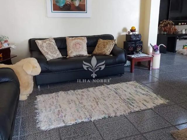 Casa venda em Região Geográfica Imediata de Florianópolis, Desterro