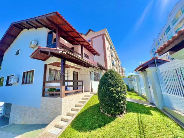 Casa venda em Região Geográfica Imediata de Florianópolis, Desterro