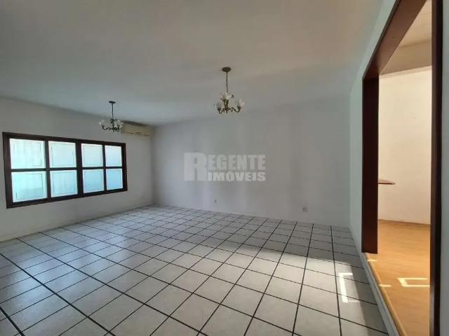 Casa venda em Região Geográfica Imediata de Florianópolis, Desterro