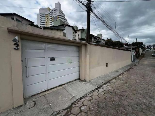 Casa venda em Região Geográfica Imediata de Florianópolis, Desterro