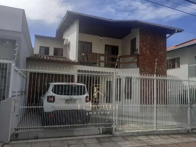 Casa venda em Região Geográfica Imediata de Florianópolis, Desterro