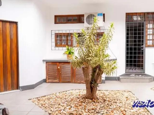 Casa venda em Região Geográfica Imediata de Florianópolis, Desterro