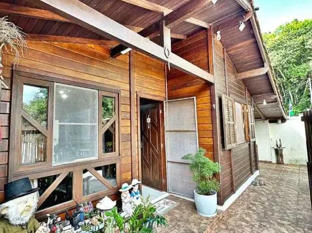 Casa venda em Região Geográfica Imediata de Florianópolis, Desterro