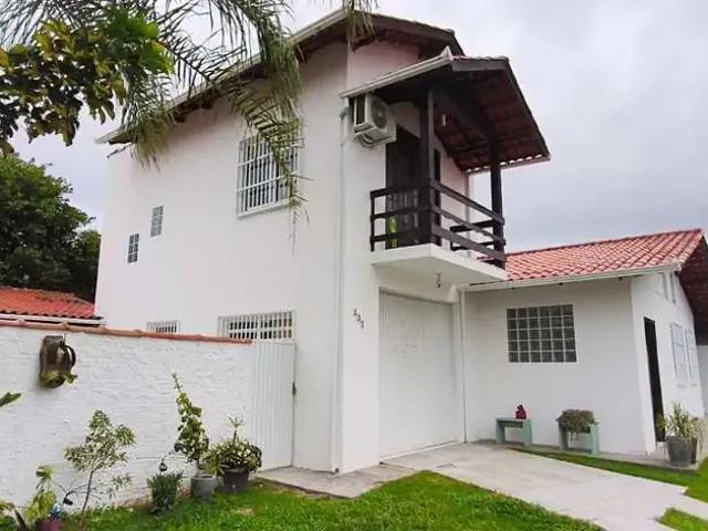 Casa venda em Florianópolis, Região Geográfica Intermediária de Florianópolis