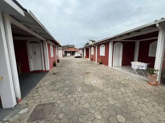 Casa venda em Região Geográfica Imediata de Florianópolis, Desterro