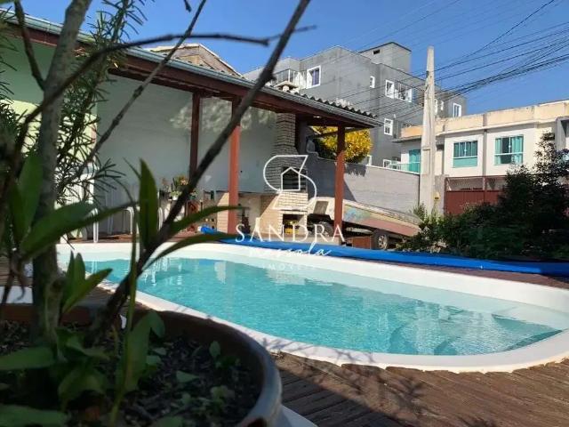 Casa venda em São João do Rio Vermelho, Desterro