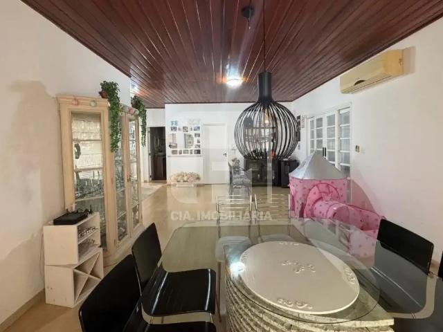 Casa venda em Região Geográfica Imediata de Florianópolis, Desterro