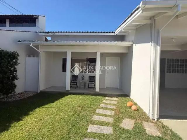 Casa venda em Parque São Jorge, Florianópolis