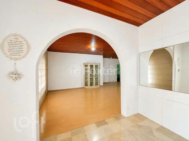 Casa venda em Região Geográfica Imediata de Florianópolis, Desterro