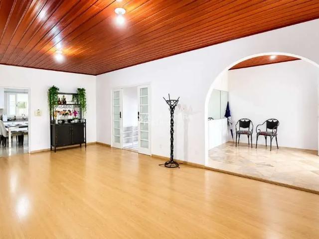 Casa venda em Região Geográfica Imediata de Florianópolis, Desterro
