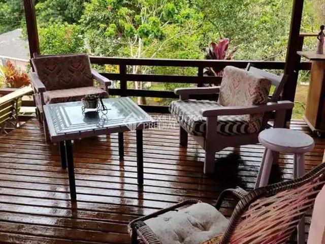 Casa venda em Região Geográfica Imediata de Florianópolis, Desterro