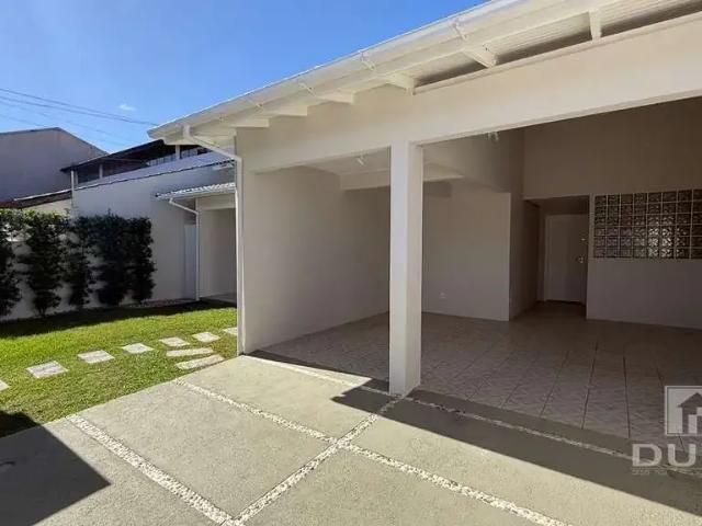 Casa venda em Região Geográfica Imediata de Florianópolis, Desterro