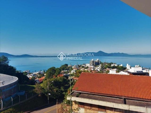Casa venda em Região Geográfica Imediata de Florianópolis, Desterro