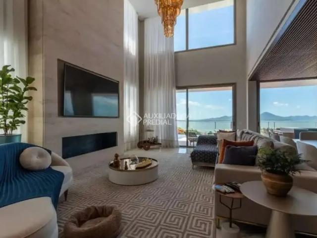 Casa venda em Região Geográfica Imediata de Florianópolis, Desterro