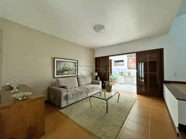 Casa venda em Região Geográfica Imediata de Florianópolis, Desterro