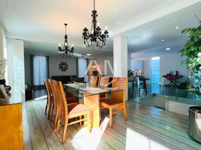 Casa venda em Região Geográfica Imediata de Florianópolis, Desterro