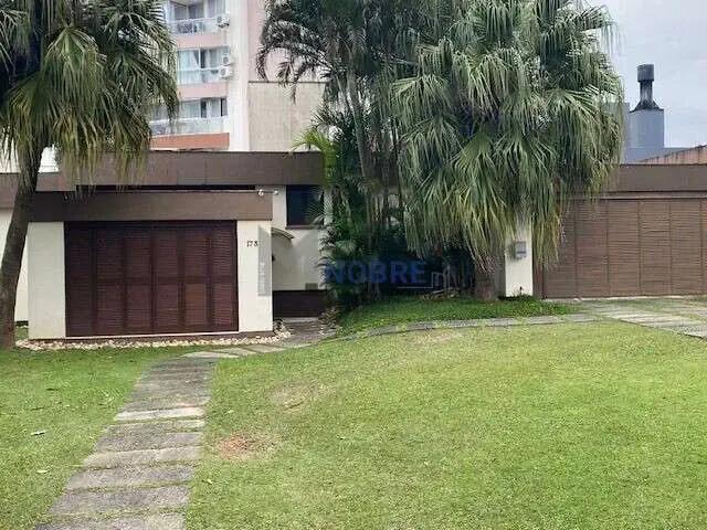 Casa venda em Região Geográfica Imediata de Florianópolis, Desterro