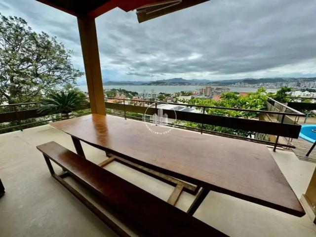 Casa venda em Região Geográfica Imediata de Florianópolis, Desterro