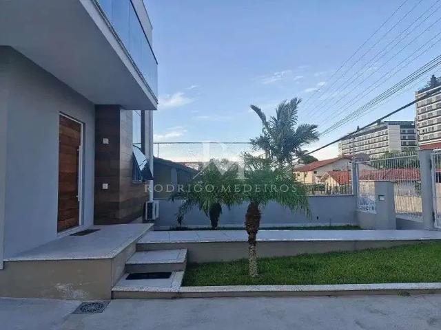 Casa venda em Região Geográfica Imediata de Florianópolis, Desterro