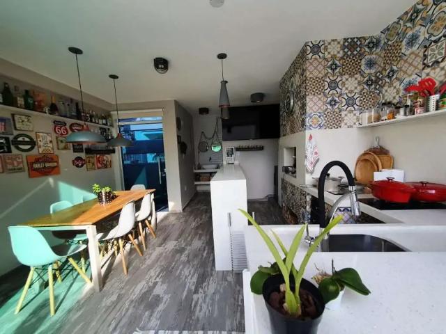 Casa venda em Região Geográfica Imediata de Florianópolis, Desterro