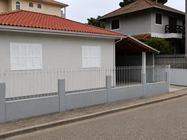 Casa venda em Região Geográfica Imediata de Florianópolis, Desterro