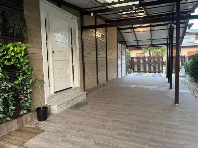 Casa venda em Região Geográfica Imediata de Florianópolis, Desterro
