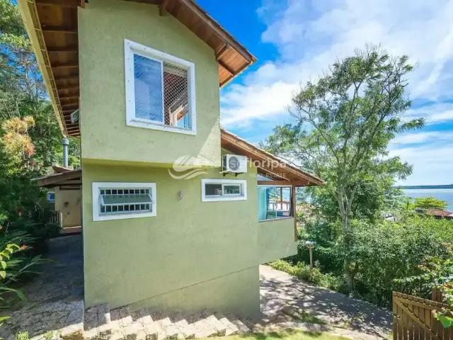Casa venda em Região Geográfica Imediata de Florianópolis, Desterro