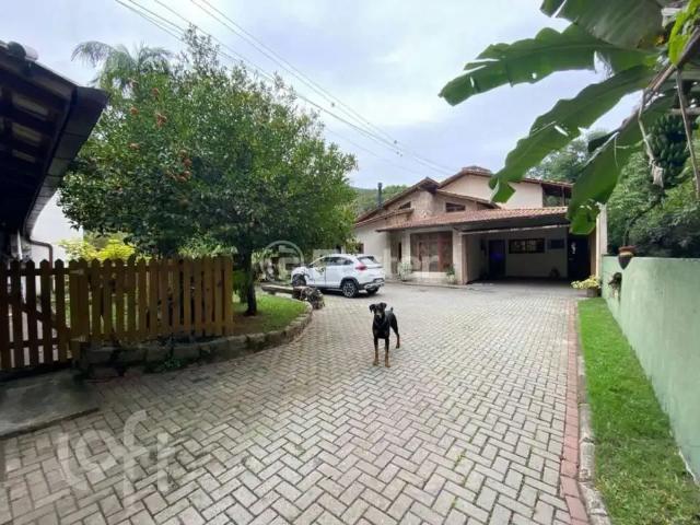 Casa venda em Região Geográfica Imediata de Florianópolis, Desterro