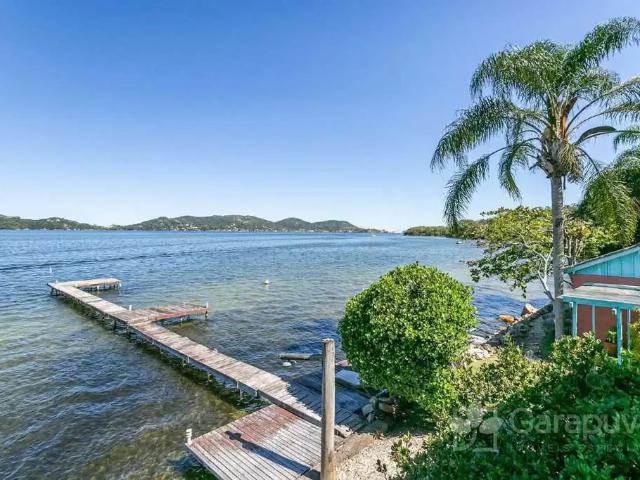 Casa venda em Região Geográfica Imediata de Florianópolis, Desterro