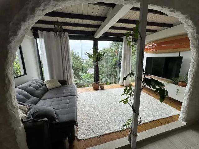 Casa venda em Região Geográfica Imediata de Florianópolis, Desterro