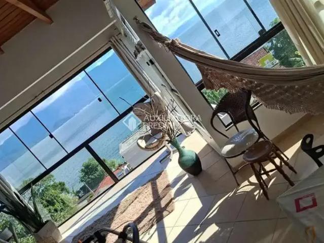 Casa venda em Região Geográfica Imediata de Florianópolis, Desterro