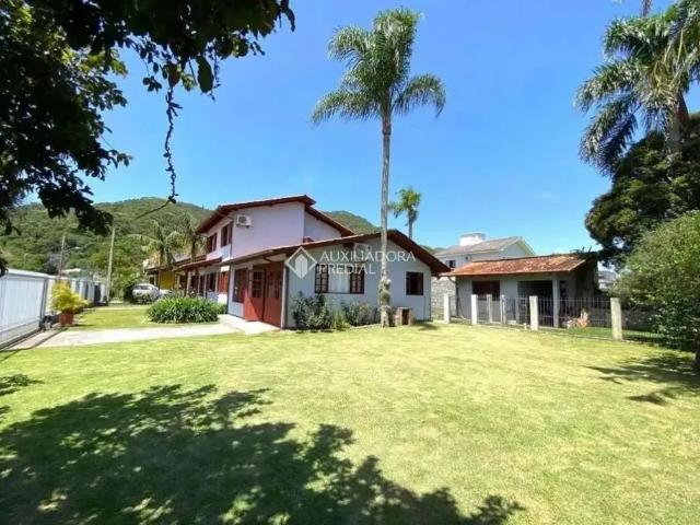 Casa venda em Região Geográfica Imediata de Florianópolis, Desterro