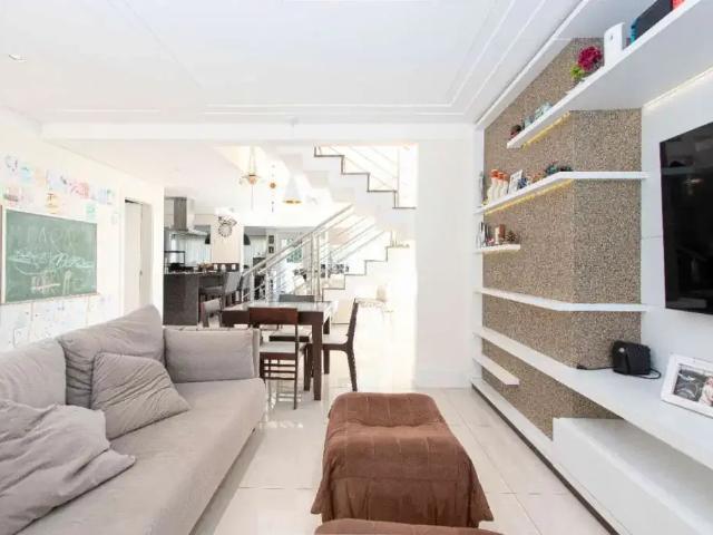 Casa venda em Região Geográfica Imediata de Florianópolis, Desterro
