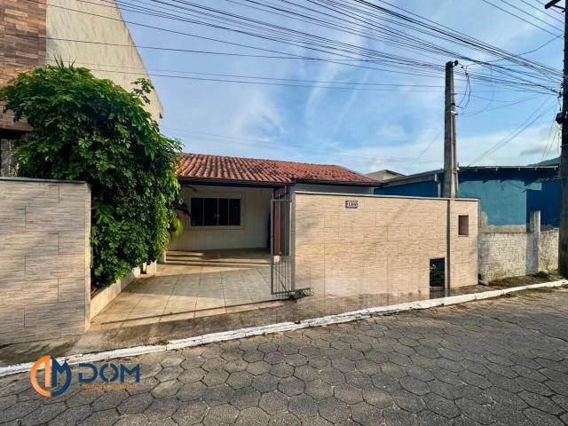Casa venda em Florianópolis, Região Geográfica Intermediária de Florianópolis