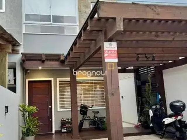 Casa venda em Região Geográfica Imediata de Florianópolis, Desterro